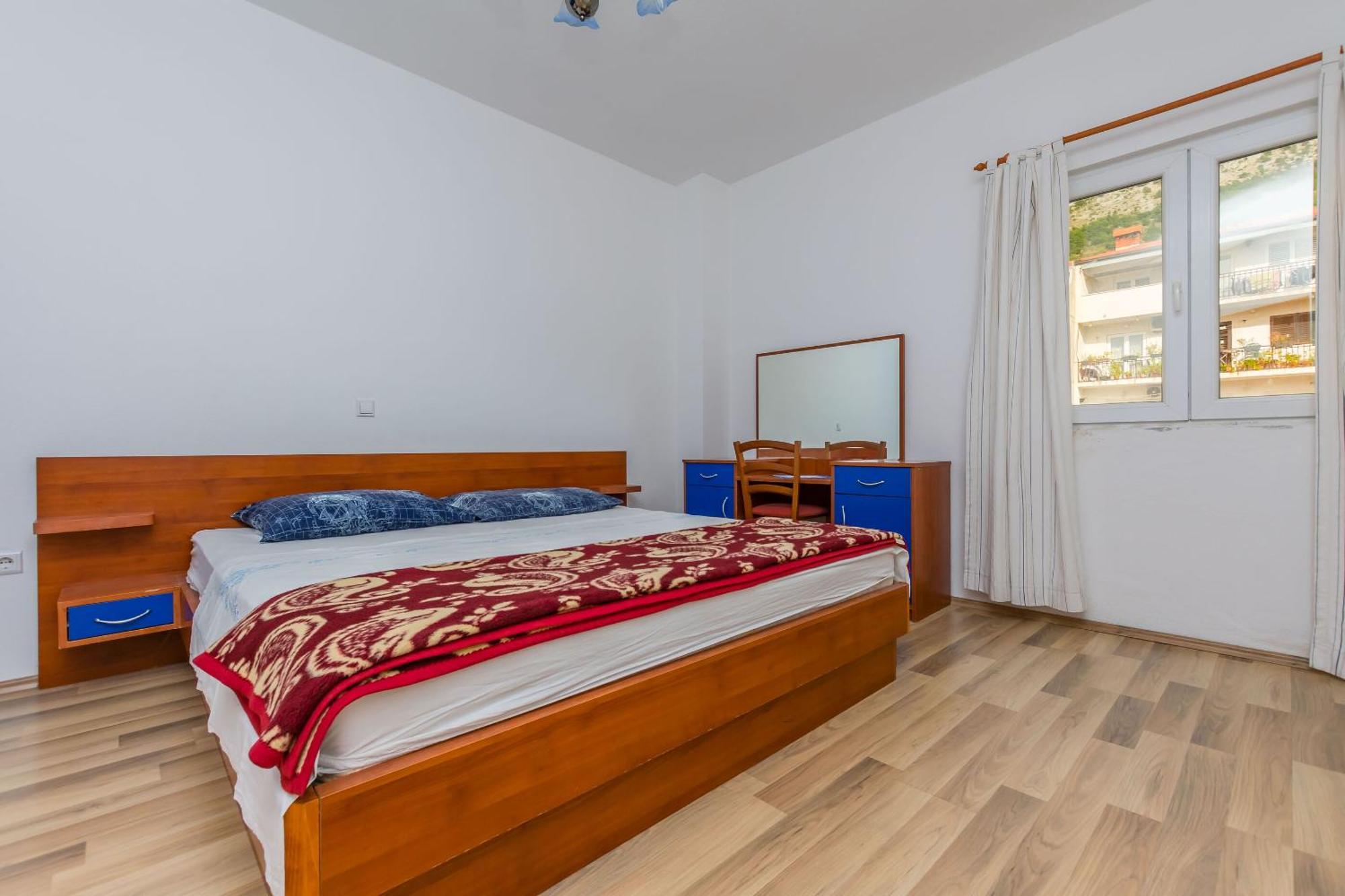 Apartments Kristina Omiš Buitenkant foto